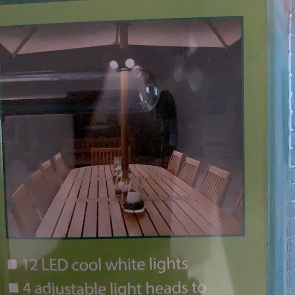 Umbrella light from Garden line fits onto your umbrella when you need light nwt - Picture 5 of 8